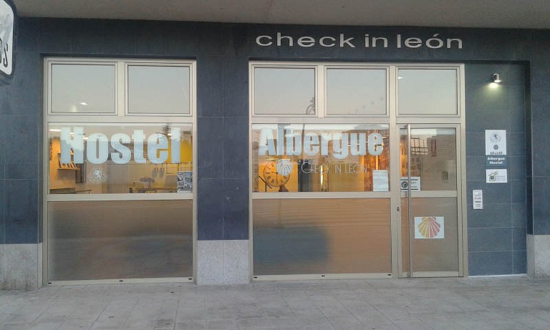 Albergue Check in Leon